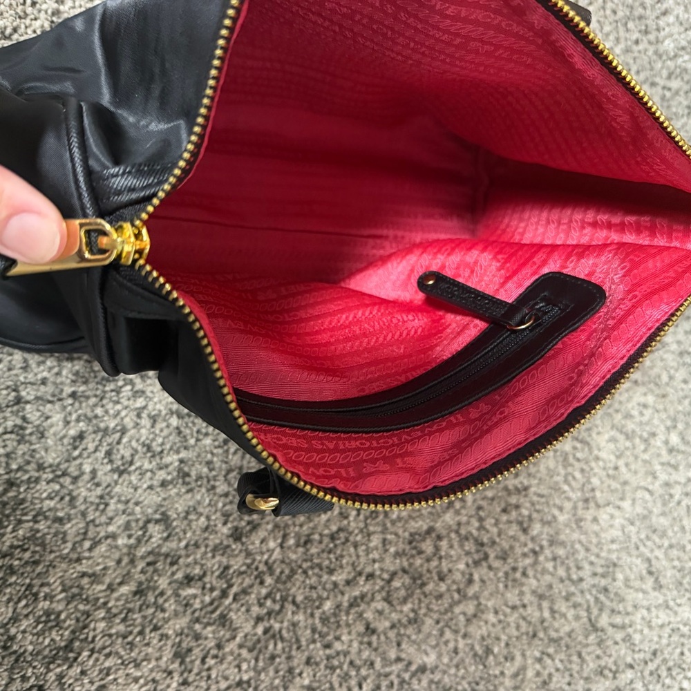 Victoria's Secret Black Satchel Handbag Pink Lining - Picture 3 of 5